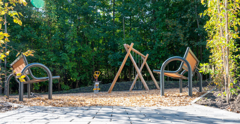 Spielplatz Buchengrund Hattingen, Außenanlage